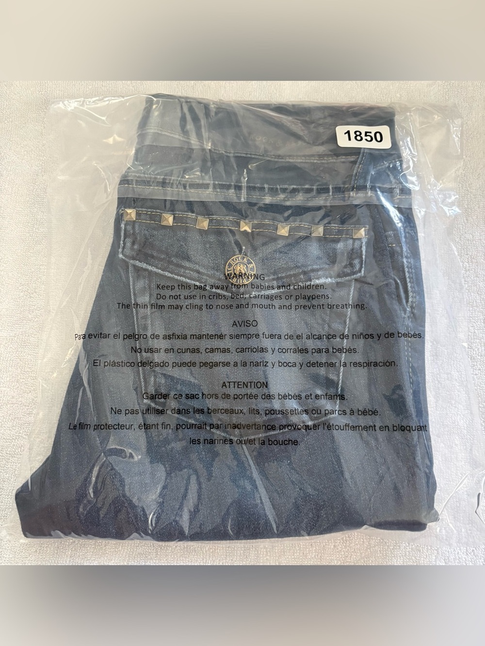Rock & Republic Kendall Cropped Jeans - Picture 14 of 14